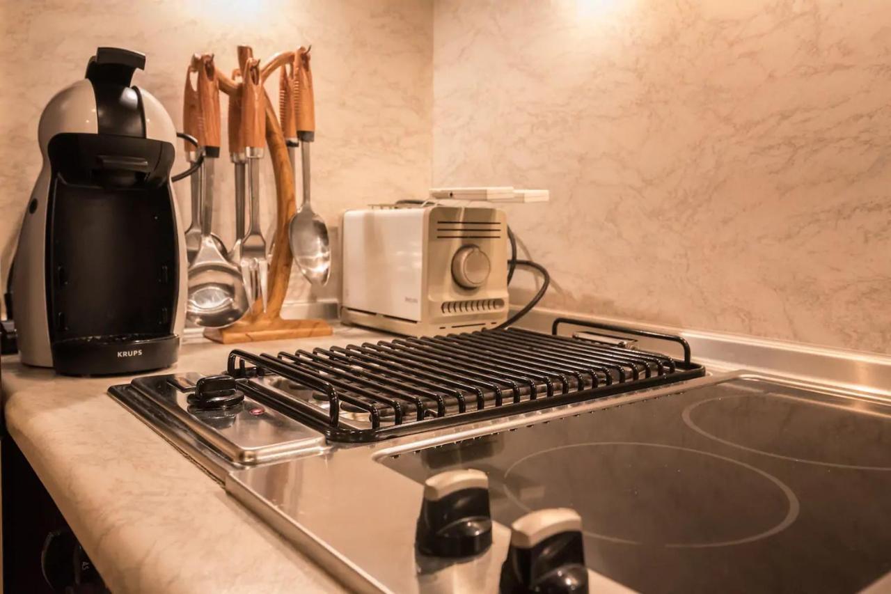 Charming, Fully-Furnished, 2-Bedroom Apartment Банско Экстерьер фото